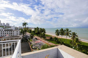 Apartamento na beira mar da Praia de Cabo Branco por Carpediem